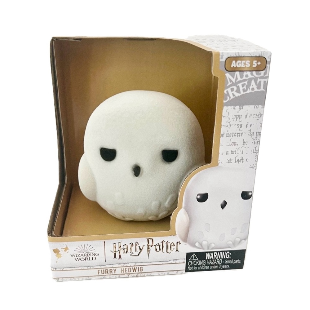 Harry Potter Wizarding World 4” Furry Hedwig Collectible Figure Warner Brothers